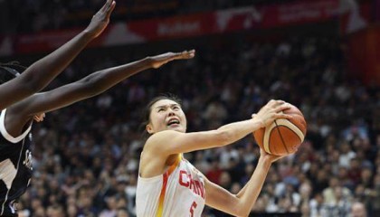 开云体育-中国女篮轻取南苏丹！王思雨下半场轰17分